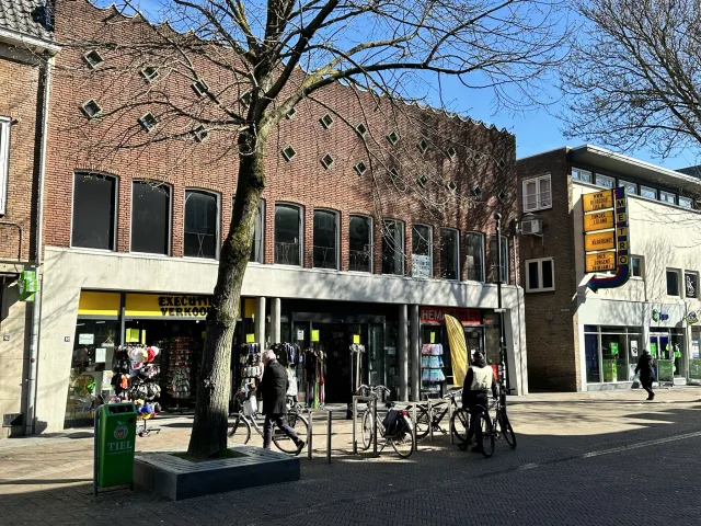 Oliemolenwal 77E, Tiel